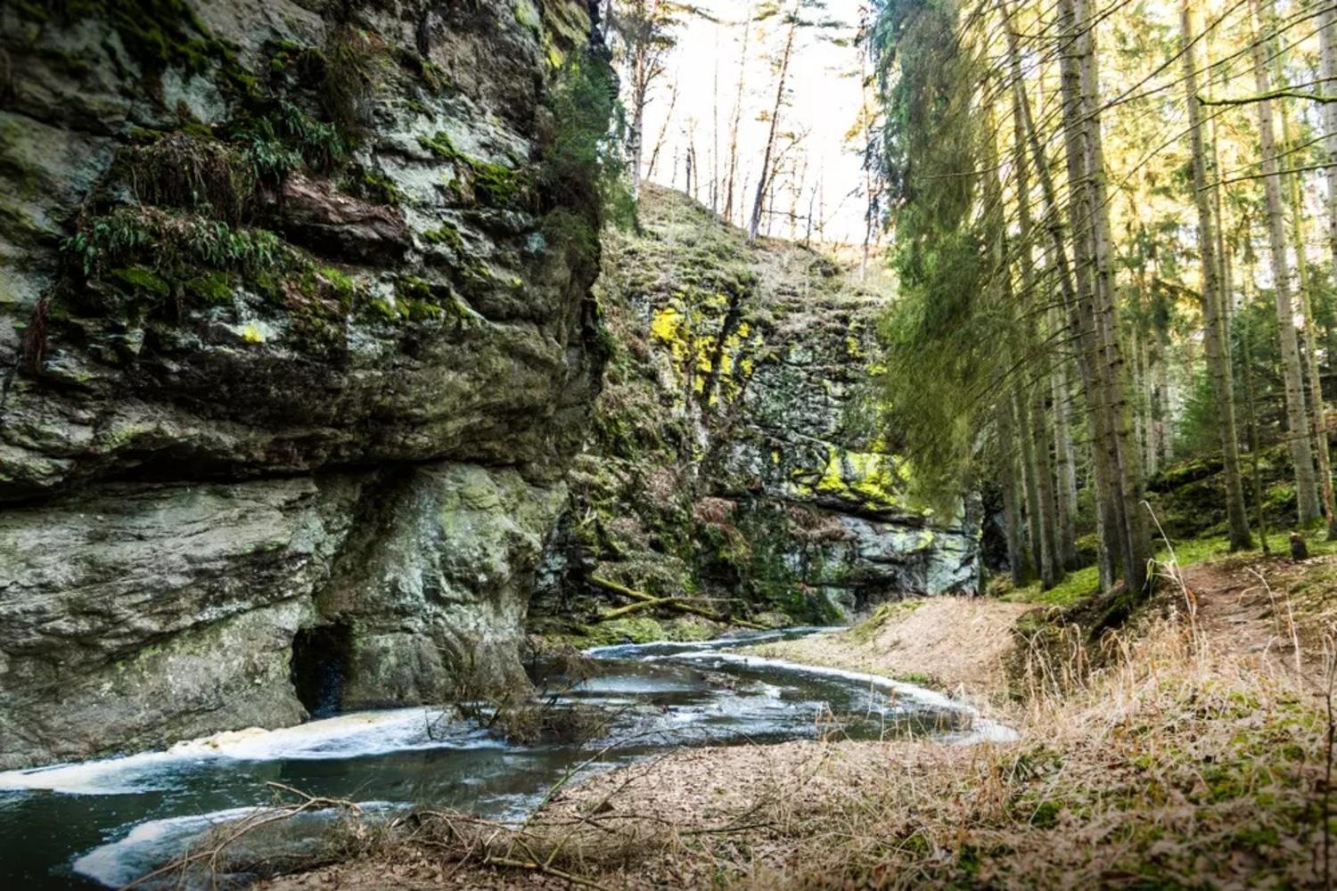 Wellness Srub U Holubu Villa Malsice Buitenkant foto
