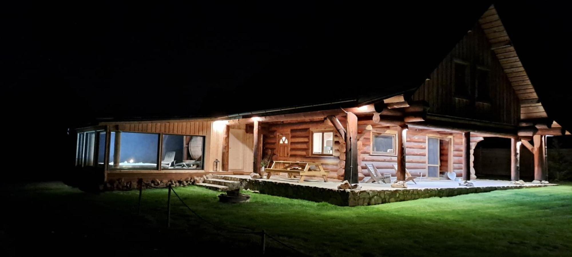Wellness Srub U Holubu Villa Malsice Buitenkant foto