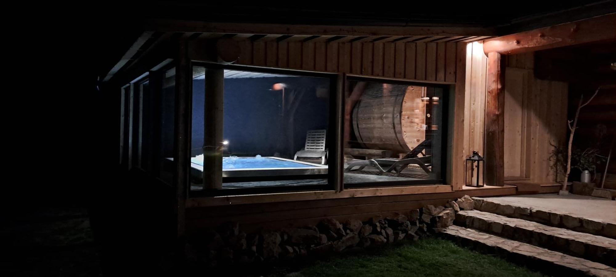 Wellness Srub U Holubu Villa Malsice Buitenkant foto